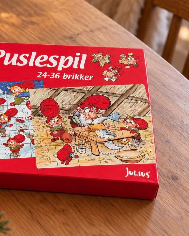 Pudełko z 2 puzzlami – Motyw świąteczny
