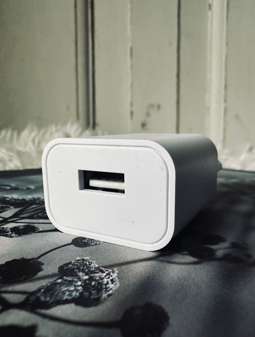 Adapter do ładowalnych świec - ładowarka USB